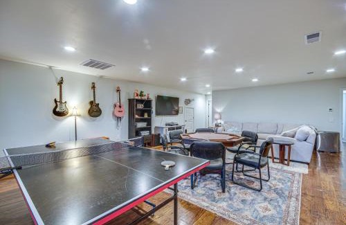 Tougaloo House | Waterfront Terry Home with 3 Decks and Hot Tub!