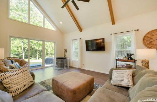 Webster House | Waterfront Webster Cabin with Dock on Warner Lake!