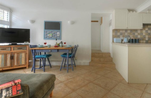 Charmouth Cottage | WATERLOO PLACE, pet friendly, country holiday cottage in Charmouth