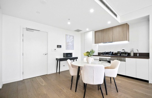 Zetland Apartment | Waterloo Serenity Suite