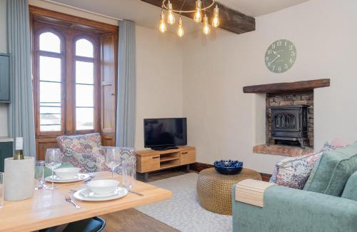 Watermouth Apartment | Watermouth Castle, West Tower Apartment