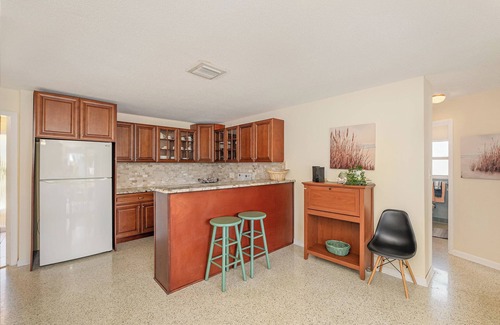 Venetian Way House | Waters Edge Retreat - 3b/2b Private Home on Water with Dock
