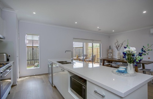 Capel Sound House | Waters Edge Sensation