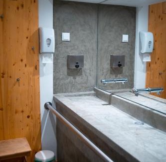 Praia de Faro Hostel | Wax Hostel