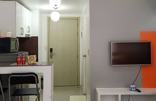 Valenzuela Condo | We accommodates all travellers ✨