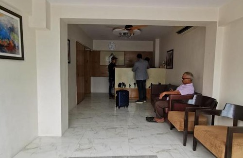 Mumbai Hostel | We Stay Backpackers