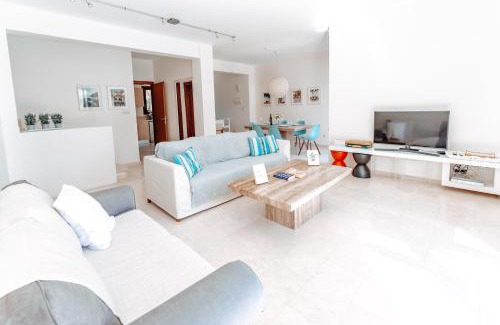 Protaras Villa | WealthyStays Sunset Villa, 3min walk to Sea