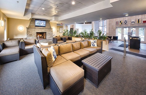 The Point Condo | Weather-Proof 2025 MEMORIAL DAY in Newport - EZ2Book! Guaranteed Dates!