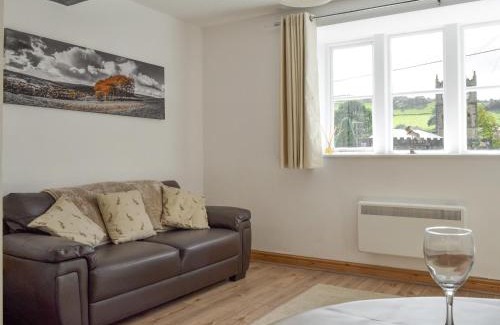 Hayfield House | Weavers Houses - Uk12796