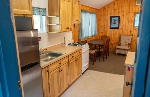 Hackensack Cabin | Webb Lake, Hackensack, Northern MN - 2 Bedroom, Sleeps 4 - Cabin #5 Blue Water
