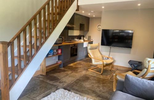 Perth Apartment | Wee Kirkhill