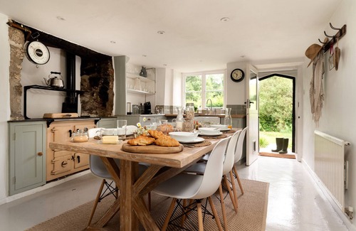 Heligan House | Weeke Brook