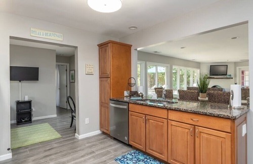Heritage Woods House | Weeks of July 5th & 12th reduced. Close to the beach, Salty Dog, Harbour Town!