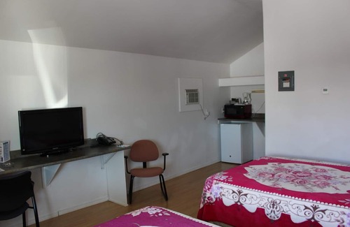 Swan Hills Hotel | Welcome Inn