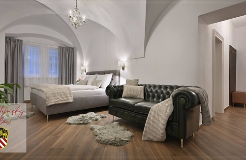 Mala Strana Apartment | Welcome to Kaiserstein Palace Apartments – Luxury Living in the Heart of Prague.