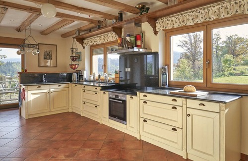 Zgornje Gorje House | Welcome to Paradise