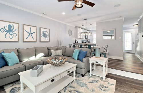 Bethany Beach Condo | Welcome to Sea Glass Cottage, Walk, Bike, or Trolley to the Beach!