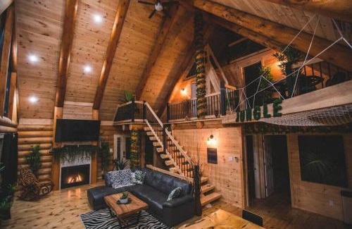 Saint-Philemon Ski Chalet | Welcome to the JUNGLE - Log cabine - SPA