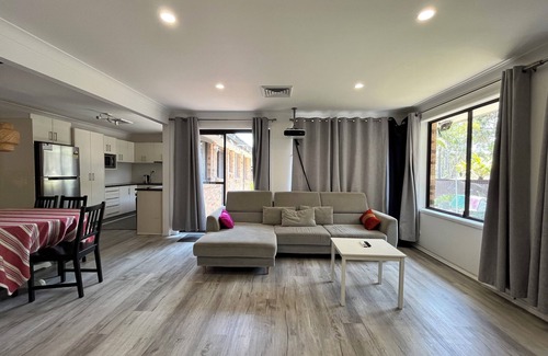 Shalvey House | Welcome to “The Nest”—where comfort meets class.
