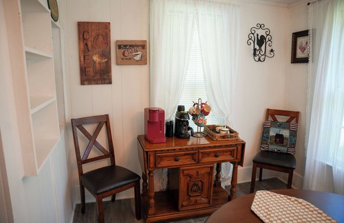 Andalusia House | Welcome to the Running horse. 4 bedroom 3 bathroom home. Located in Andalusia.