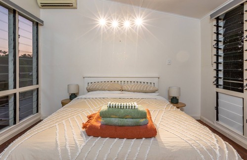Fannie Bay Apartment | Welcome to this stunning 4BR Pet-Friendly Pool Paradise!