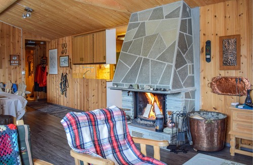 Vang House | Welcome to this quaint, traditional cottage located in the heart of the fantastic Valdres landscape.