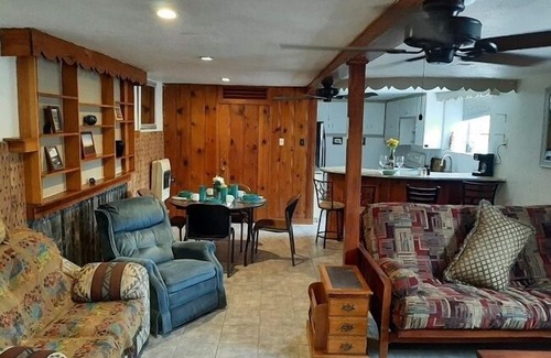 Tombstone Apartment | WELCOME TO VIGILANTE INN