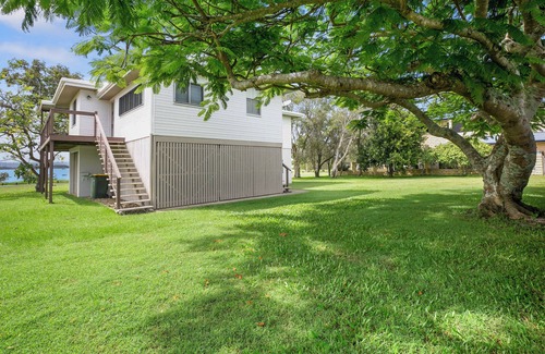 Tin Can Bay House | Welcome to Waterfront Views