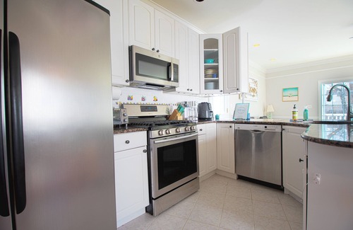Point Pleasant House | Welcome to your Beach House with a pool!