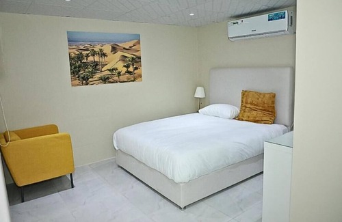 Dubai Bed & Breakfast | Welcoming Bed & Breakfast in Private Desert Camp Deluxe Room