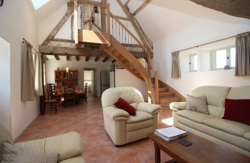 Ecueille House | Well Appointed Gite near Beauval Zoo