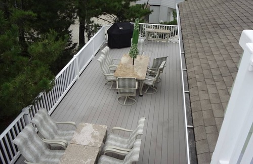 North Beach House | Well appointed house steps to private beach