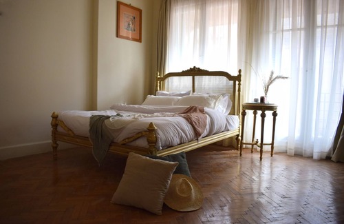 Abdin Hotel | Well decorated old art gallery - Walking to Tahrir Square
