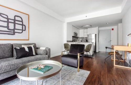 East Cambridge Apartment | Well-located Kendall Sq 1BR w courtyard BOS-388