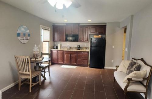 Dayton House | Well Maintained Nestled Gem