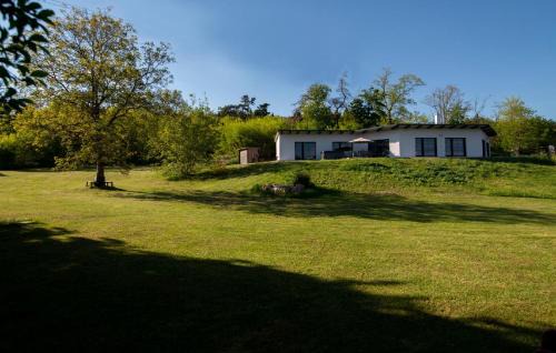 Necin House | Wellness bungalov - vodní nádrž Slapy - 40km od Prahy