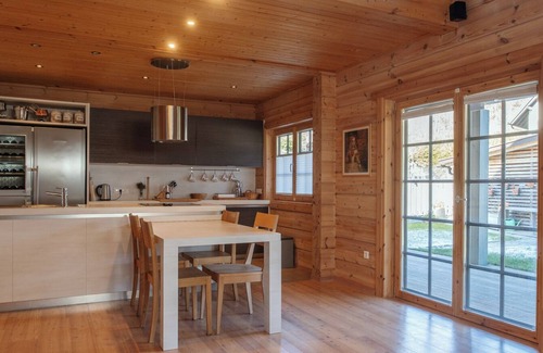 Obcina Brezovica Cottage | Wellness Chalet close to Ljubljana
