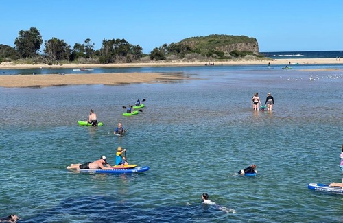 Kanahooka House | Wellness Stay in Private Home near beaches, rainforest and South Coast, 2 rooms