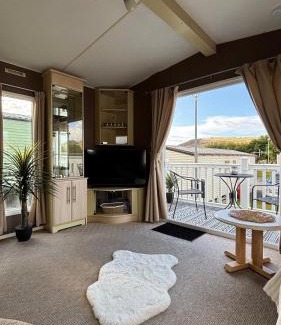 Aberystwyth Apartment | Welsh Bayview Retreat