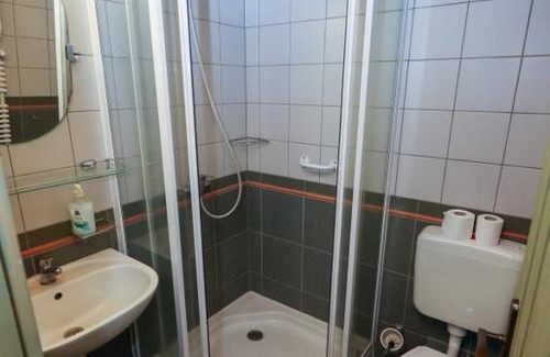 Nagyoroszi Bed & Breakfast | Wenckheim Vadászház