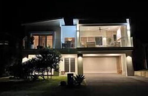 Werri Beach House | Werri Big for 4 (Four)