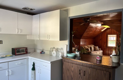 Long Branch Apartment | West End Beach House - 5 Minute Walk To The Beach