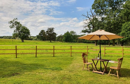 Hethel House | West Lodge - One Bedroom House, Sleeps 2