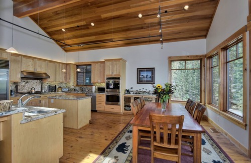 Tahoma House | WEST SHORE TAHOE, WHITE SAND BEACH! Pier, White Sand Beach, Dog Friendly.