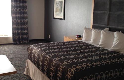 Carnduff Hotel | Western Star All Suites Hotel Carnduff