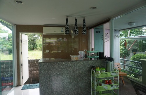 Yasothon Hotel | Wetsawat Place Hotel