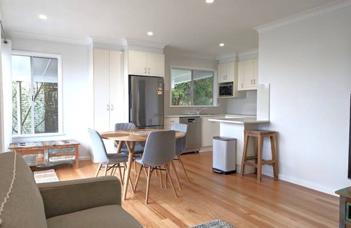 Pambula Beach House | Whale Tail Beach House - 5 min walk to Dog Beaches & Pambula River!