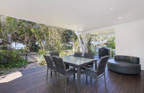 Brunswick Heads House | WHALESONG, TOP NOTCH