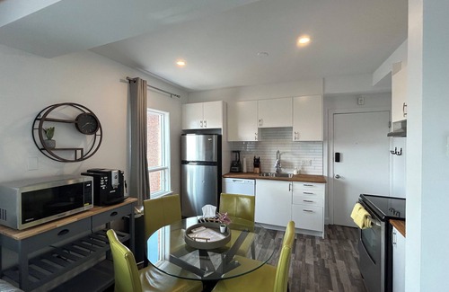 Levis Apartment | What a View! Chateau, Balcony incredible view of the Chateau! Free parking!