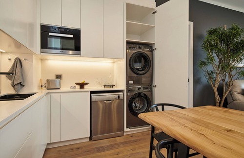 Menlyn Apartment | When Away - Luxury 2 Bedroom 110 m² in Menlyn Maine